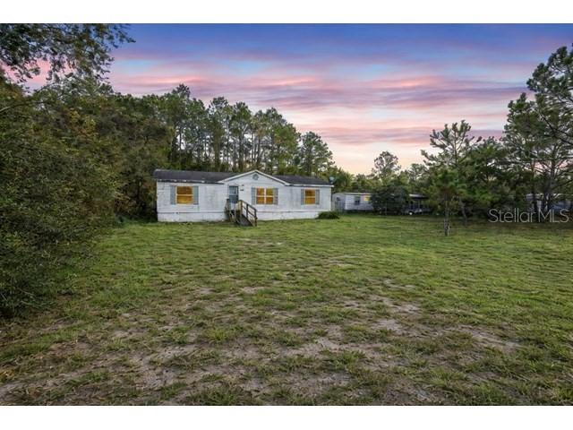 28636 Hibiscus Ave., Paisley, FL 32767