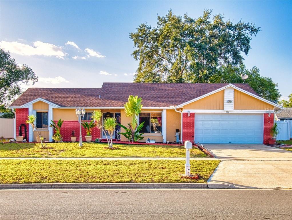 202 Springview Dr., Sanford, FL 32773