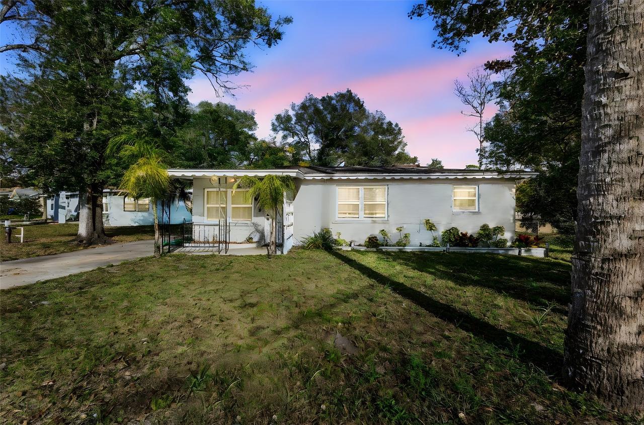 389 Park Ave., Orange City, FL 32763