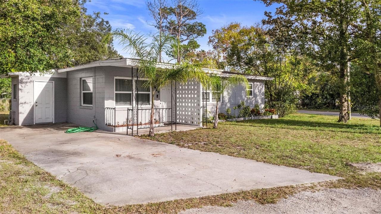 389 Park Ave., Orange City, FL 32763