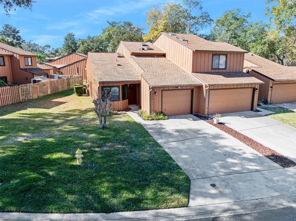 324 Park Pl., Ormond Beach, FL 32174