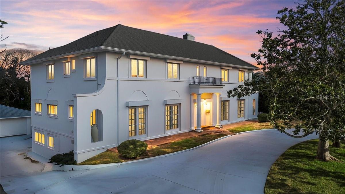 1428 N Halifax Ave., Daytona Beach, FL 32118