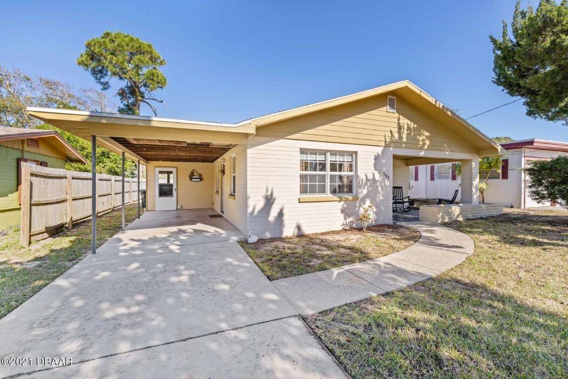 317 Golf Blvd., Daytona Beach, FL 32118
