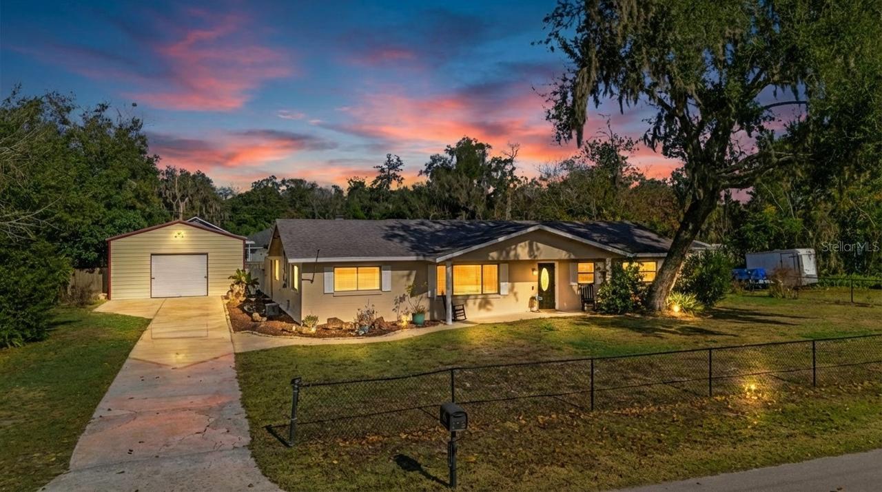 2255 E Florence Ave., Deland, FL 32724