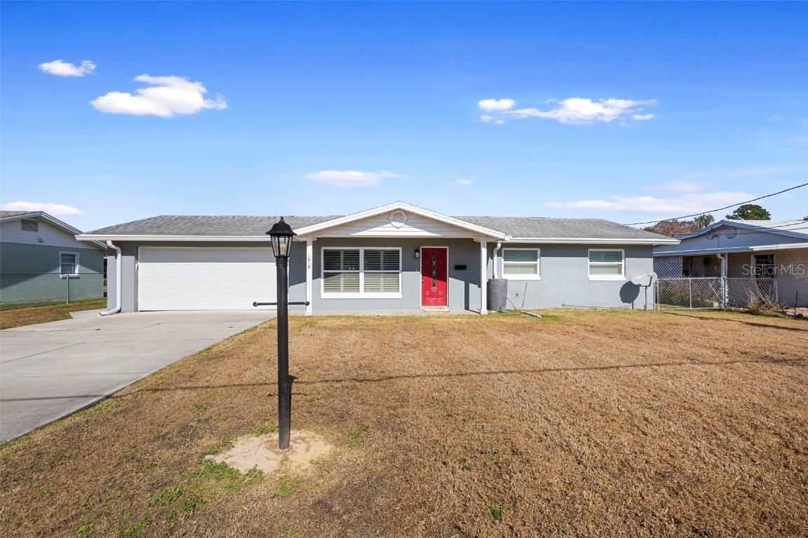 1610 Juno Tr., Astor, FL 32102