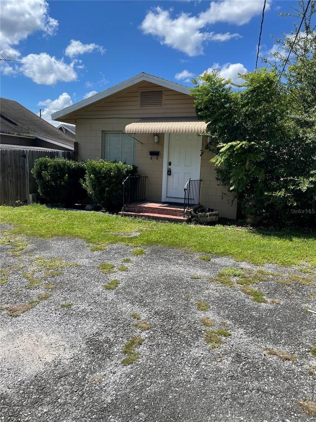 419 W Wisconsin Ave., Deland, FL 32720