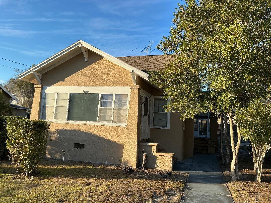 419 W Wisconsin Ave., Deland, FL 32720