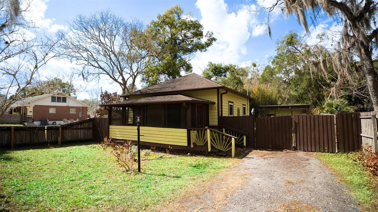 612 N Salisbury Ave., Deland, FL 32720