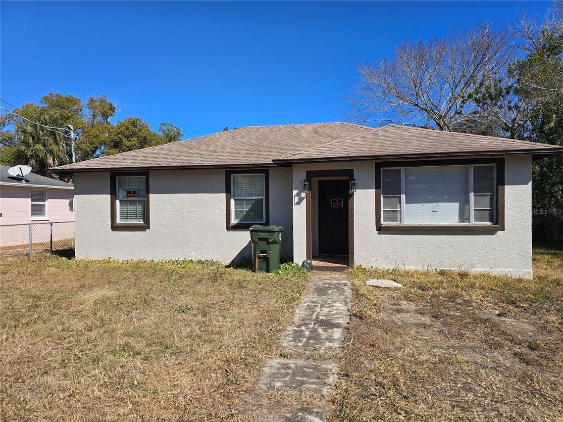 925 School St., Daytona Beach, FL 32114