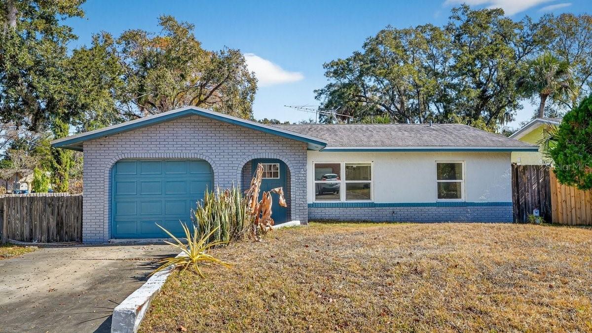 1901 Donald Pl., Daytona Beach, FL 32119