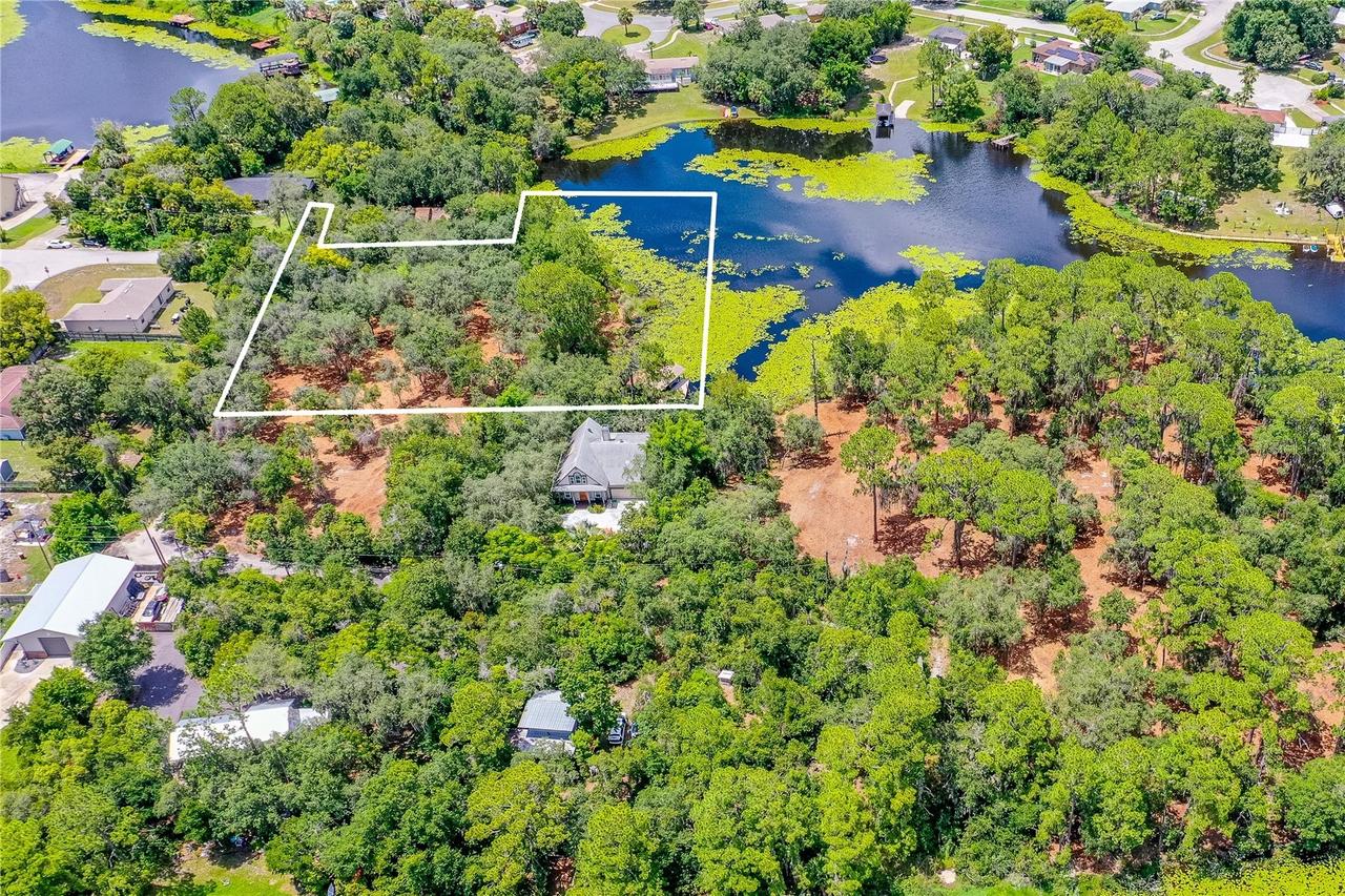 Twin Oak St., Deltona, FL 32725