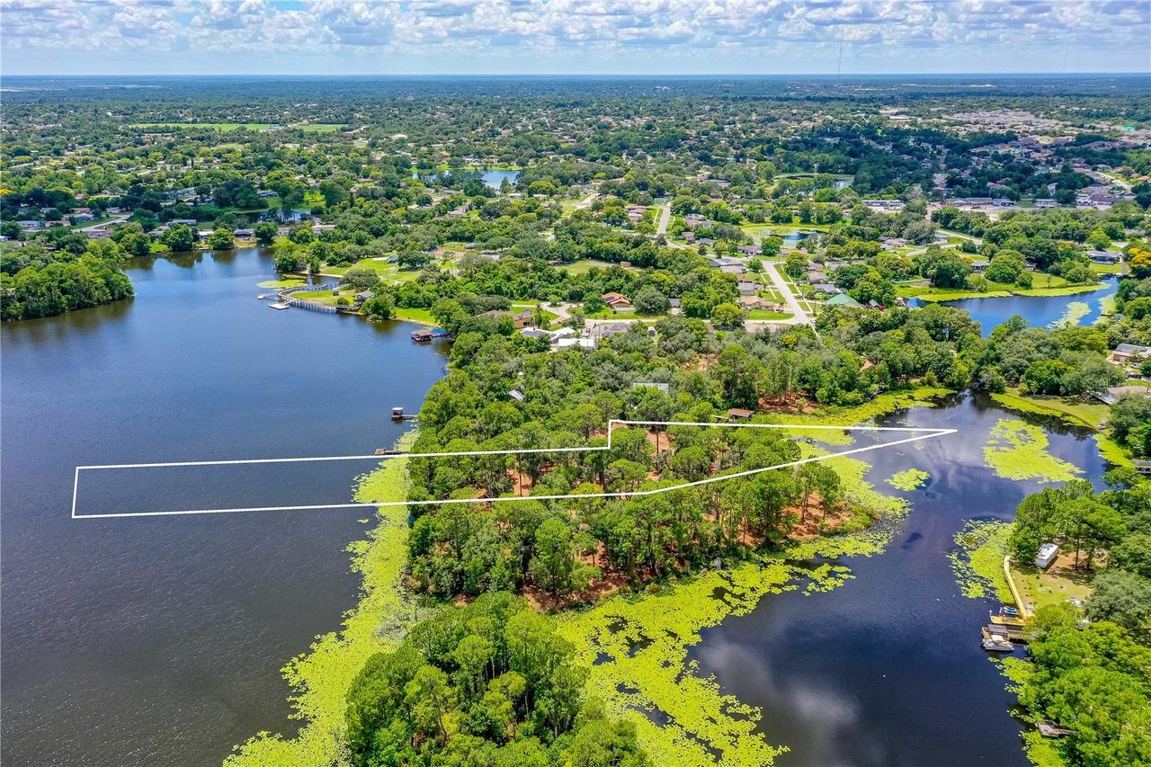 Twin Oak St., Deltona, FL 32725