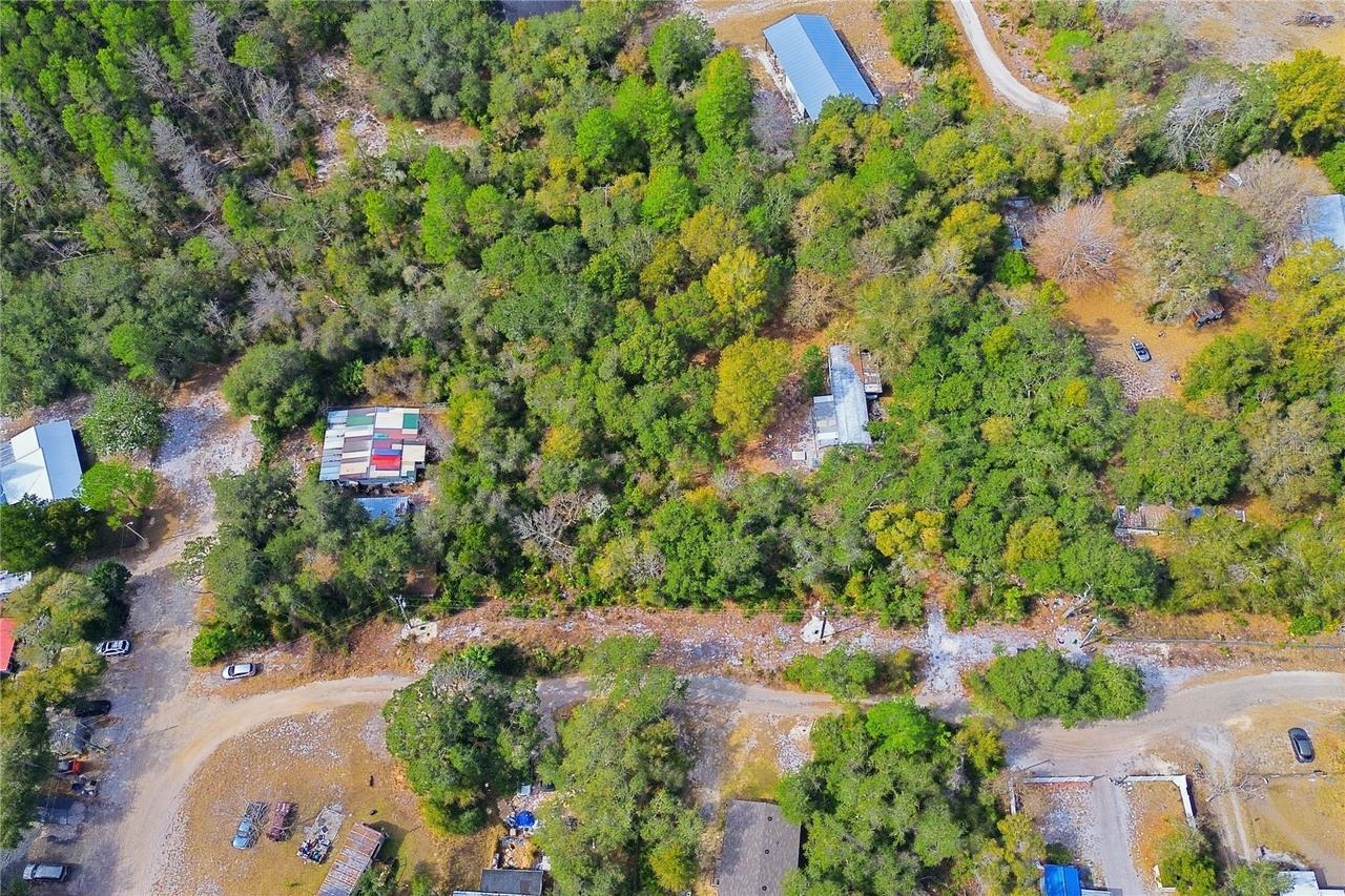 Lois St., Eustis, FL 32736