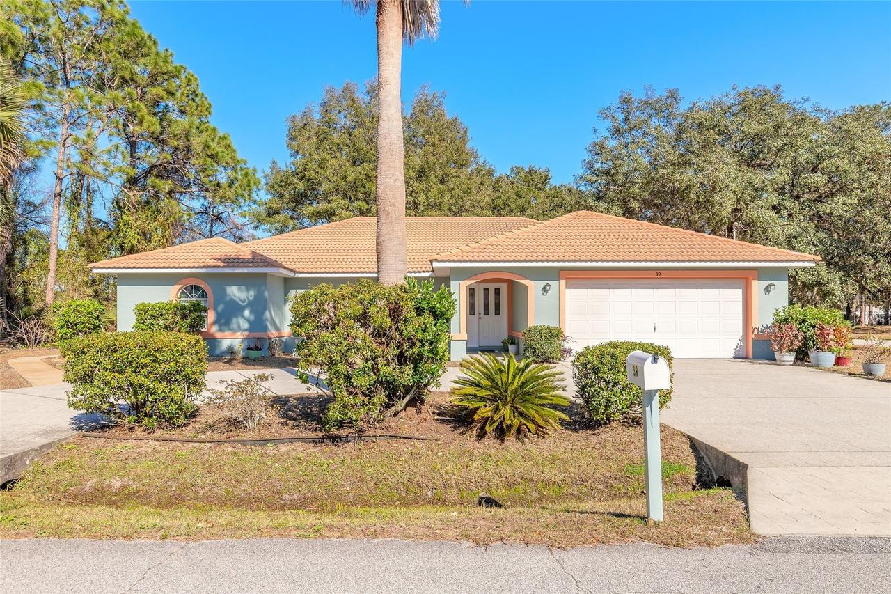 39 Princess Ruth Ln., Palm Coast, FL 32164