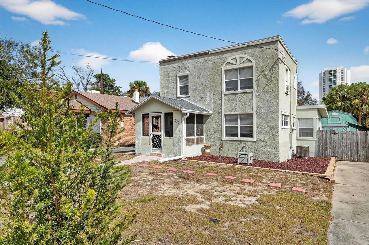 235 Daytona Ave., Holly Hill, FL 32117