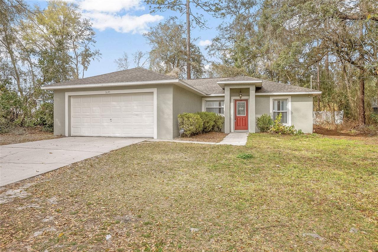 1693 18th St., Orange City, FL 32763
