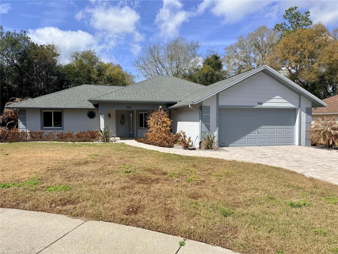 908 Cabbage Ct., Deland, FL 32720