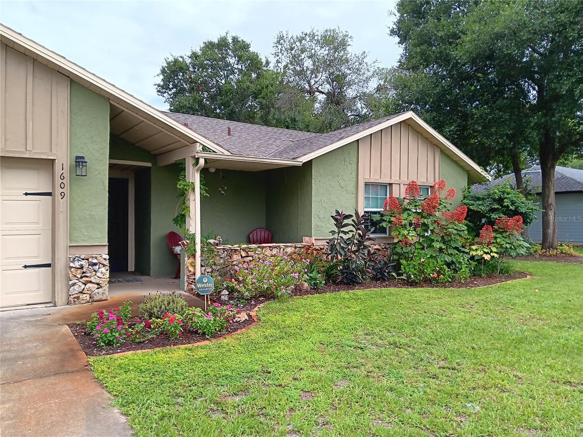 1609 Pine Ave., Deland, FL 32724