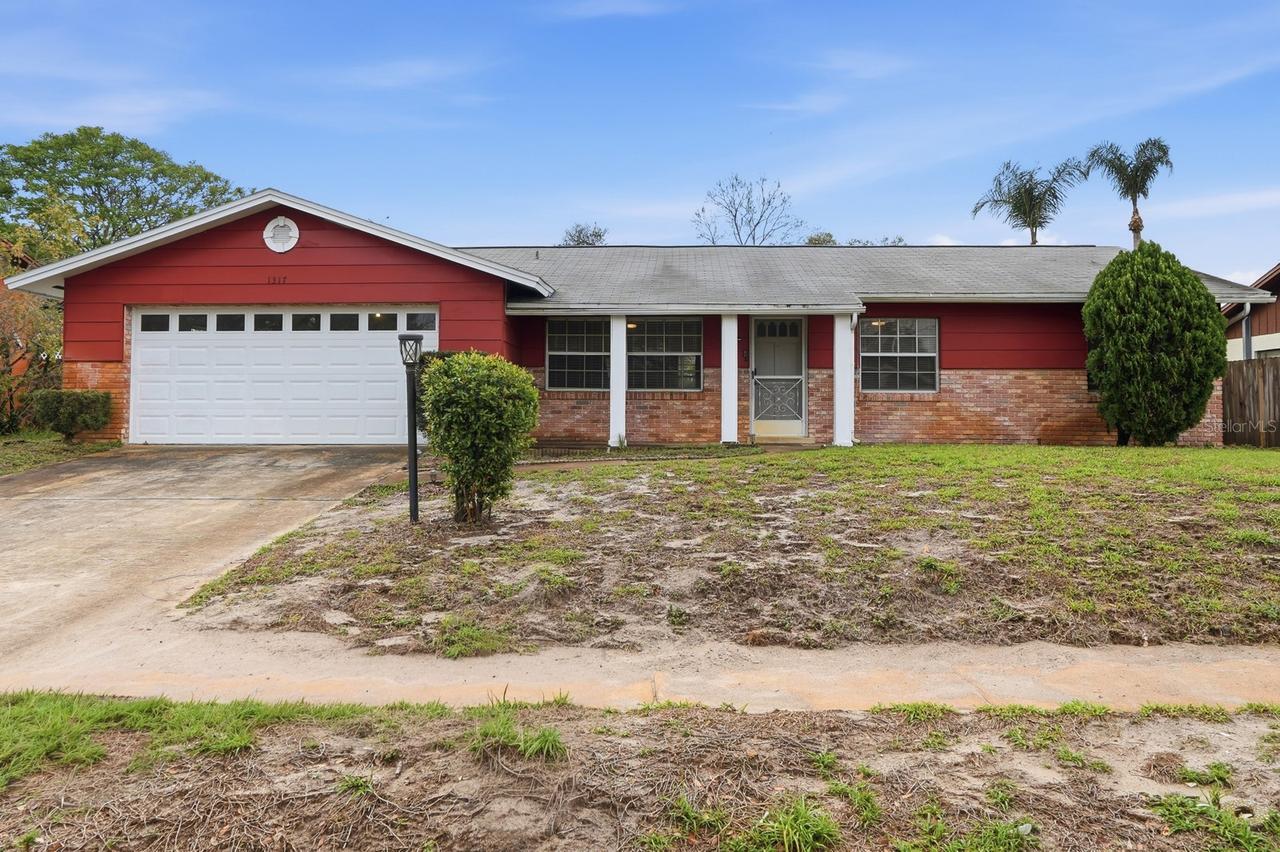 1317 N Shangri La Dr., Daytona Beach, FL 32119