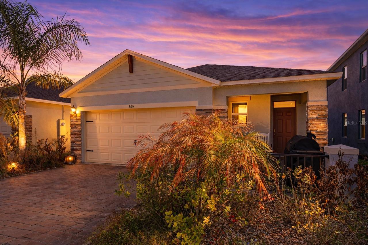 365 Caryota Ct., New Smyrna Beach, FL 32168