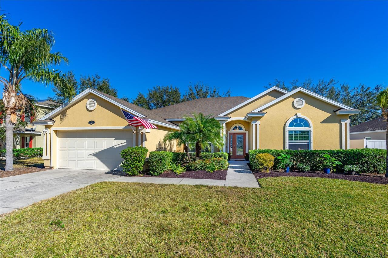 727 Grape Ivy Ln., New Smyrna Beach, FL 32168