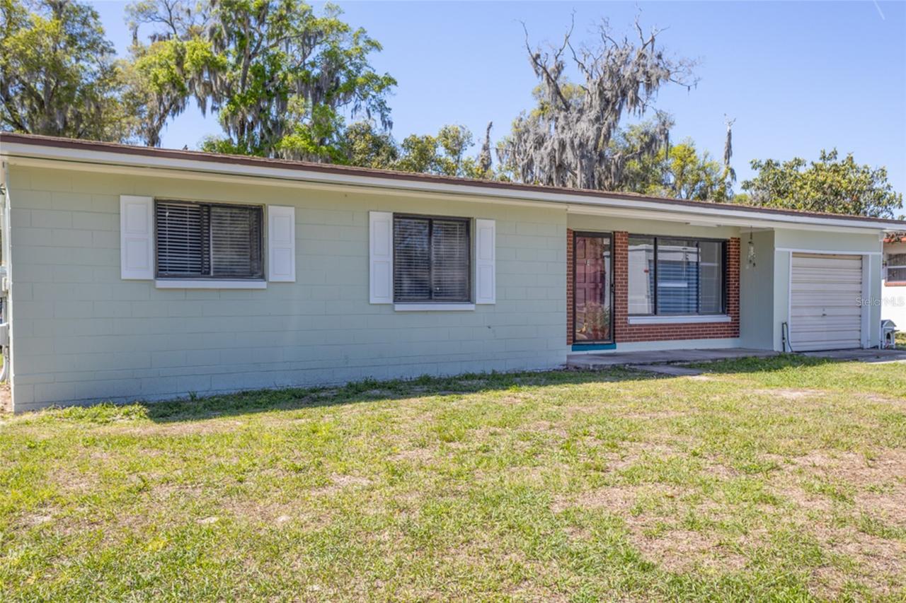 506 S Elsasser St., Deland, FL 32720
