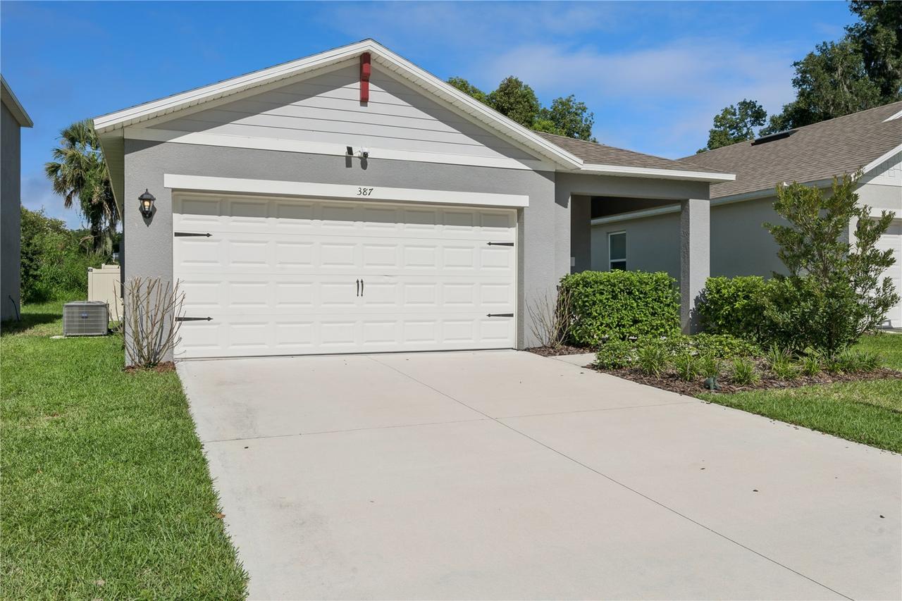 387 Pelham Park Dr., Deland, FL 32720