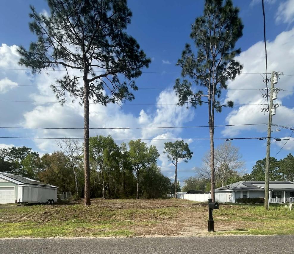 Locust Rd, Ocala, FL 34472