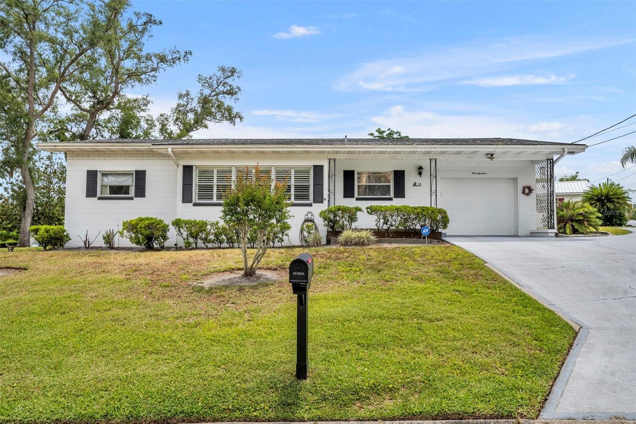 29 Jasmine Dr., Debary, FL 32713