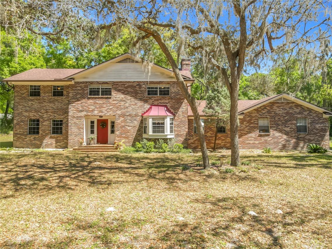 4525 Audubon Ave., De Leon Springs, FL 32130