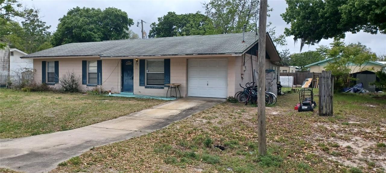 2110 Trieste Dr., Mims, FL 32754