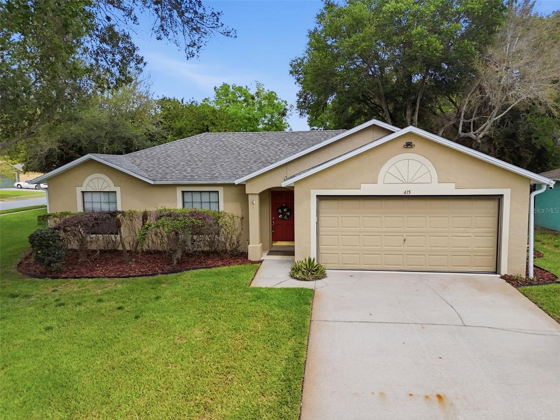 415 Deanna Cir., Deland, FL 32724