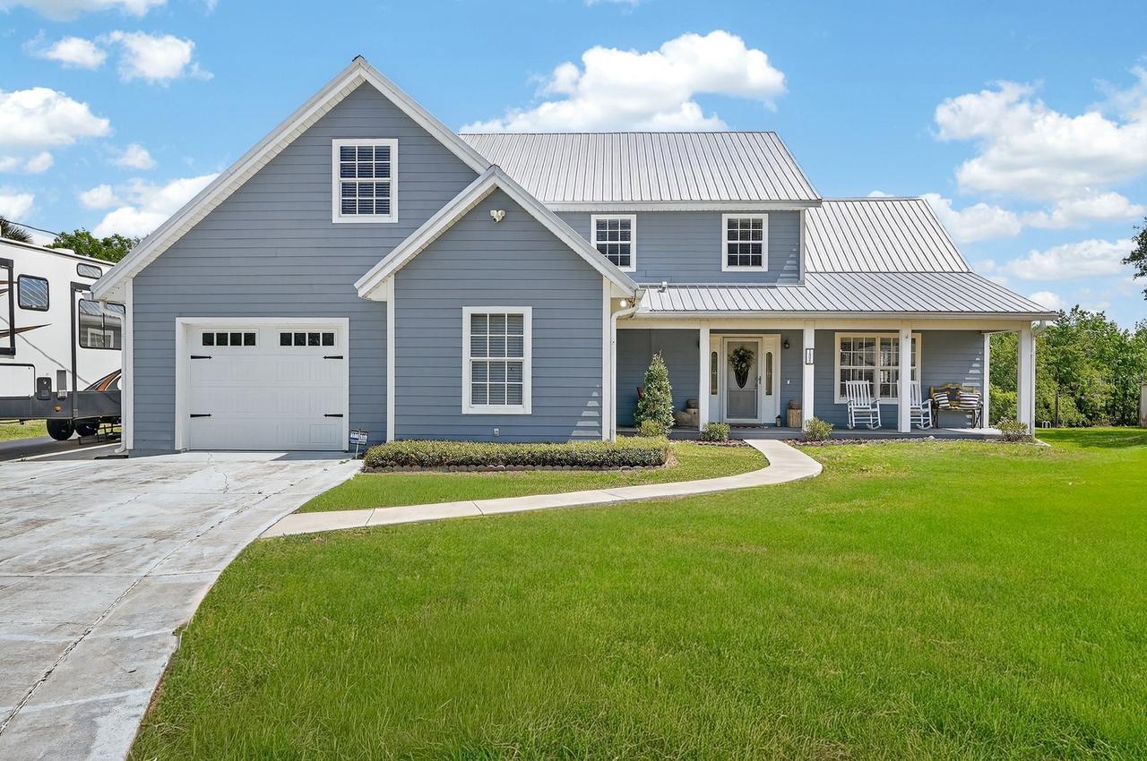 1523 Lakeside Dr., Deland, FL 32720