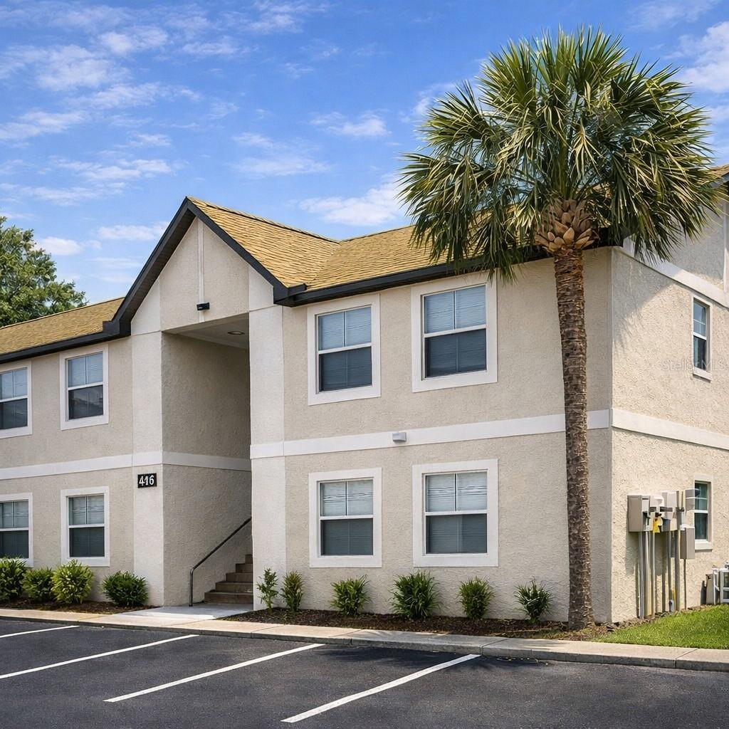 416 Banana Cay Dr. #D, South Daytona, FL 32119