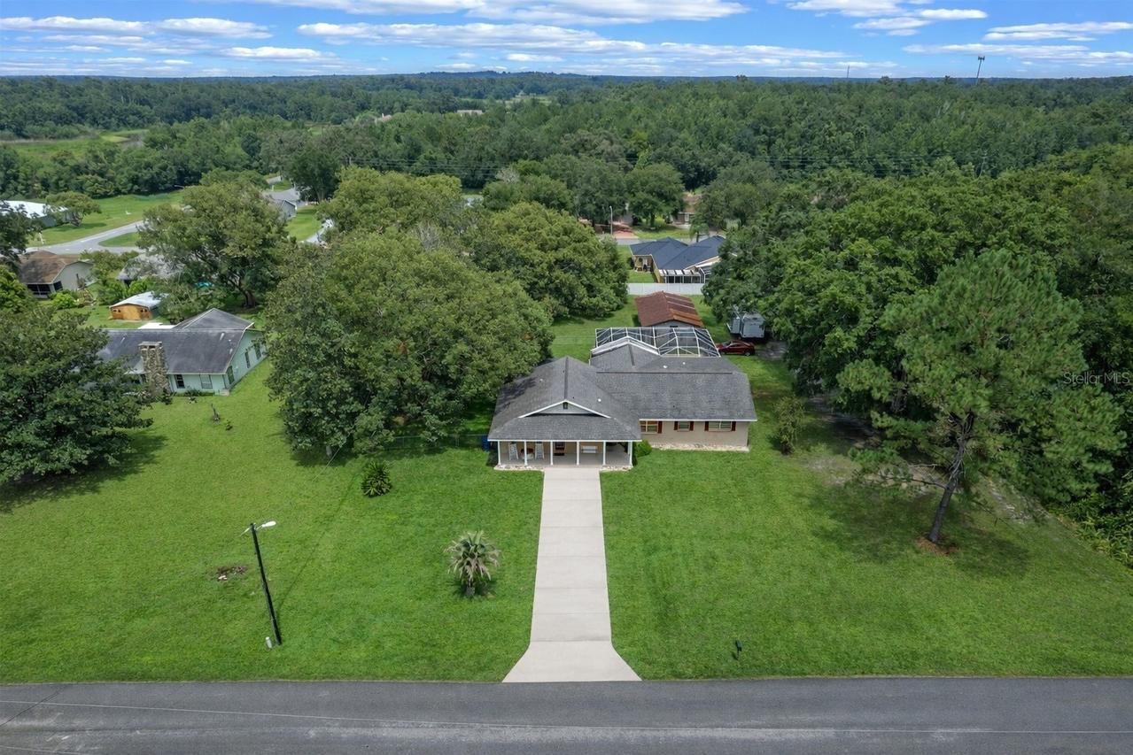 7484 Redbud Ln., Brooksville, FL 34601