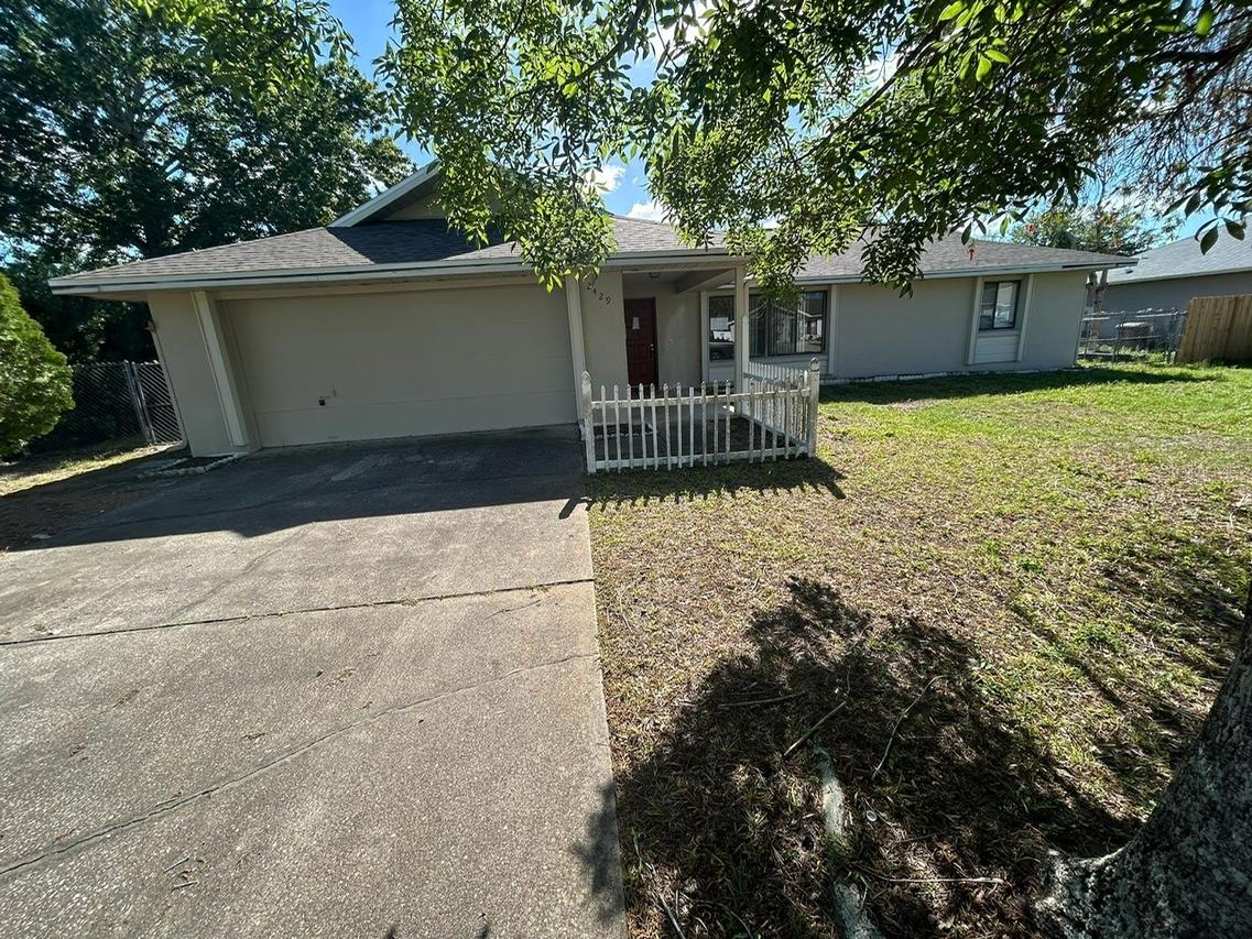 2429 Albury Ave., Deltona, FL 32738