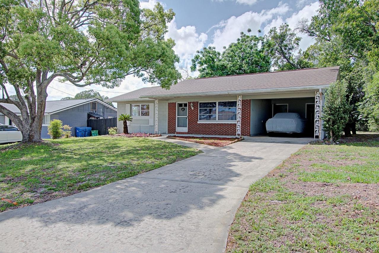 720 Crestview Dr., Orange City, FL 32763
