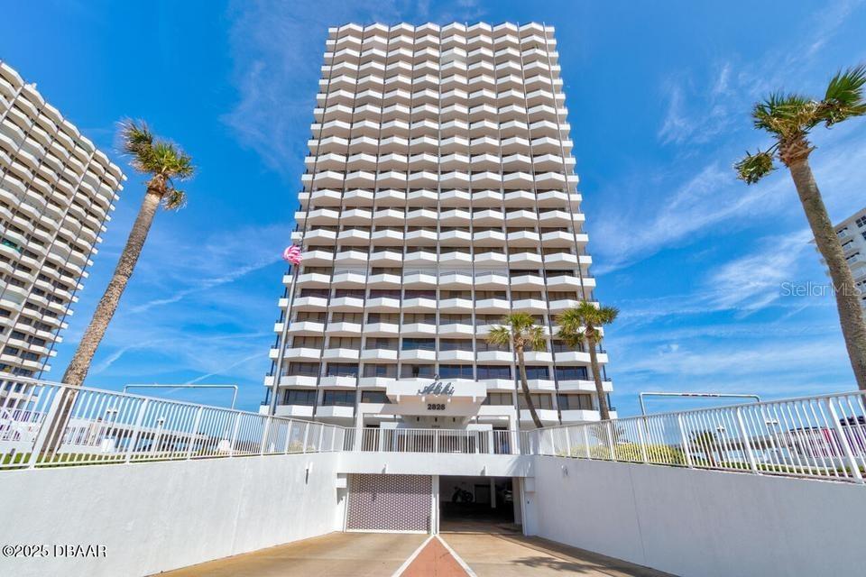 2828 N Atlantic Ave. #303, Daytona Beach, FL 32118