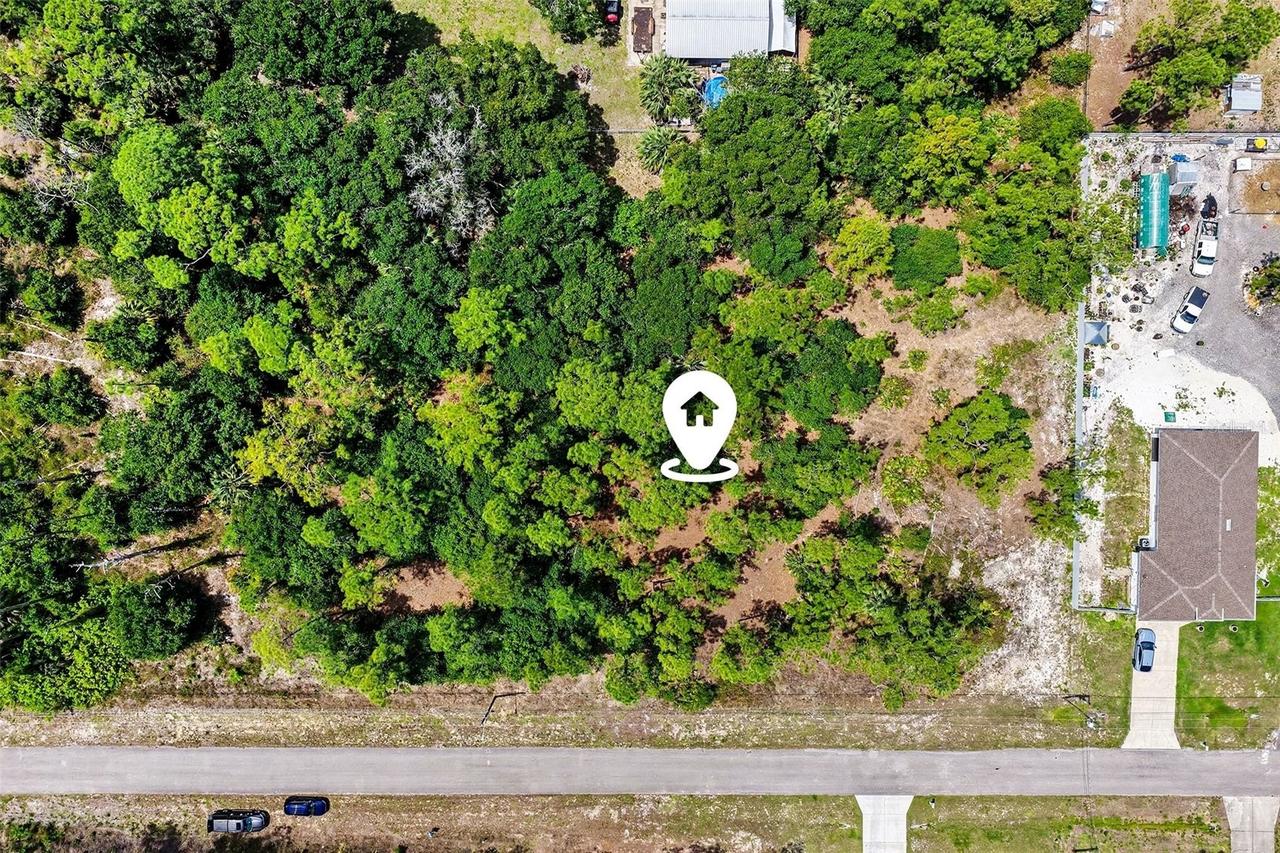 711 Wellington Ave., Lehigh Acres, FL 33972