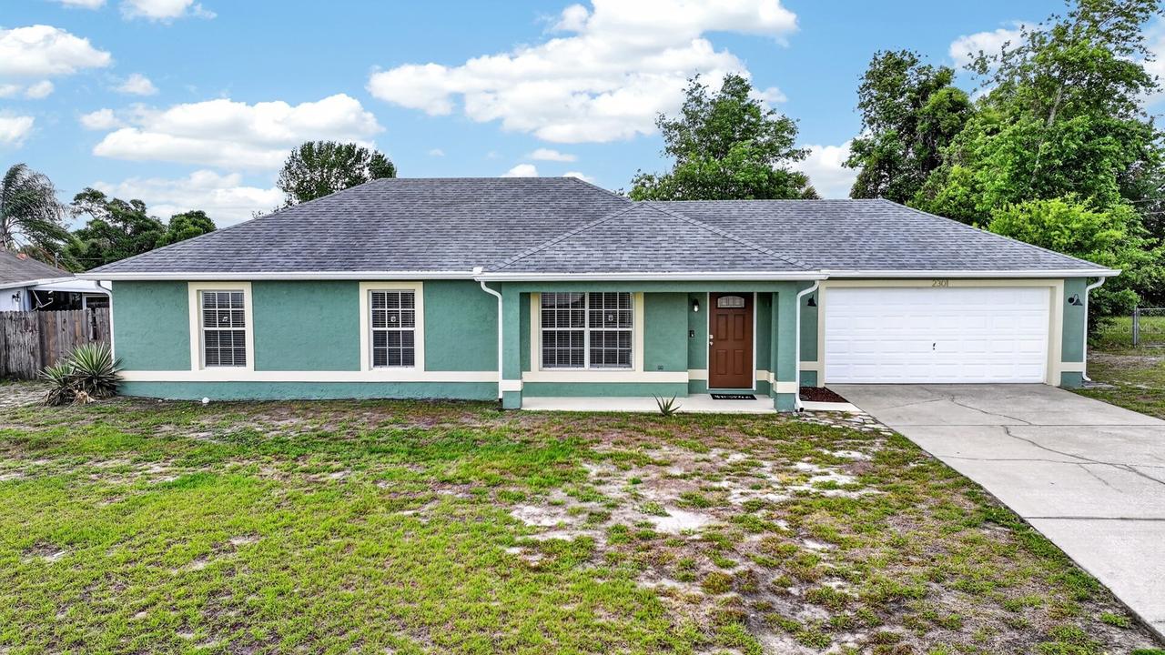 2301 Weatherford Dr., Deltona, FL 32738