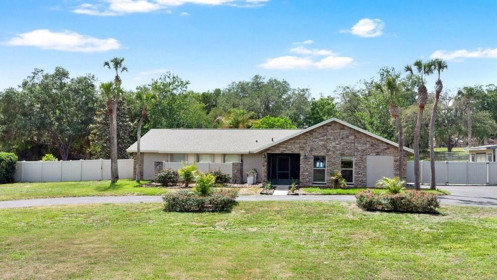 1652 Rutledge Rd., Longwood, FL 32779