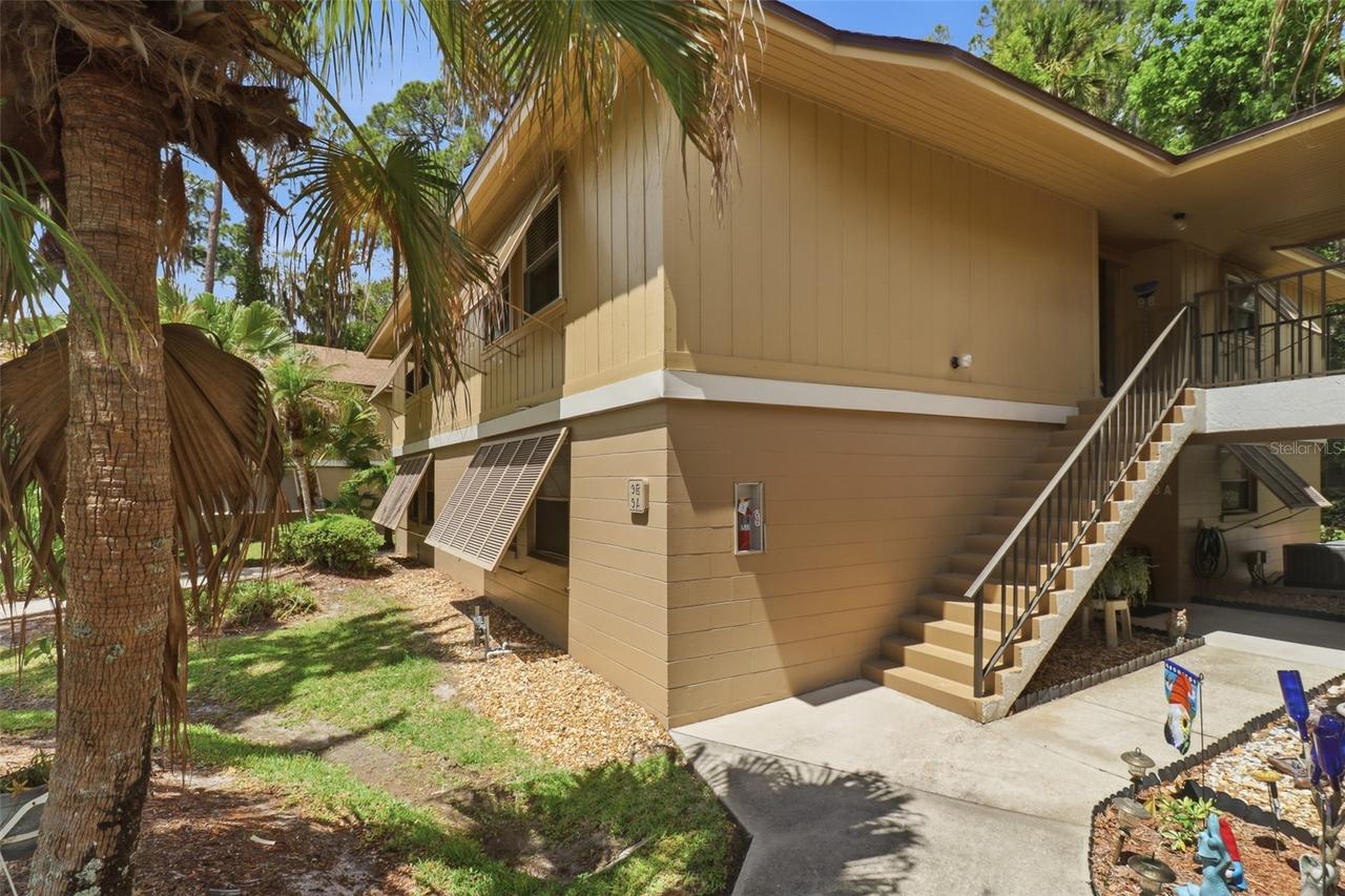 120 Hibiscus Woods Ct. #9B, Deltona, FL 32725