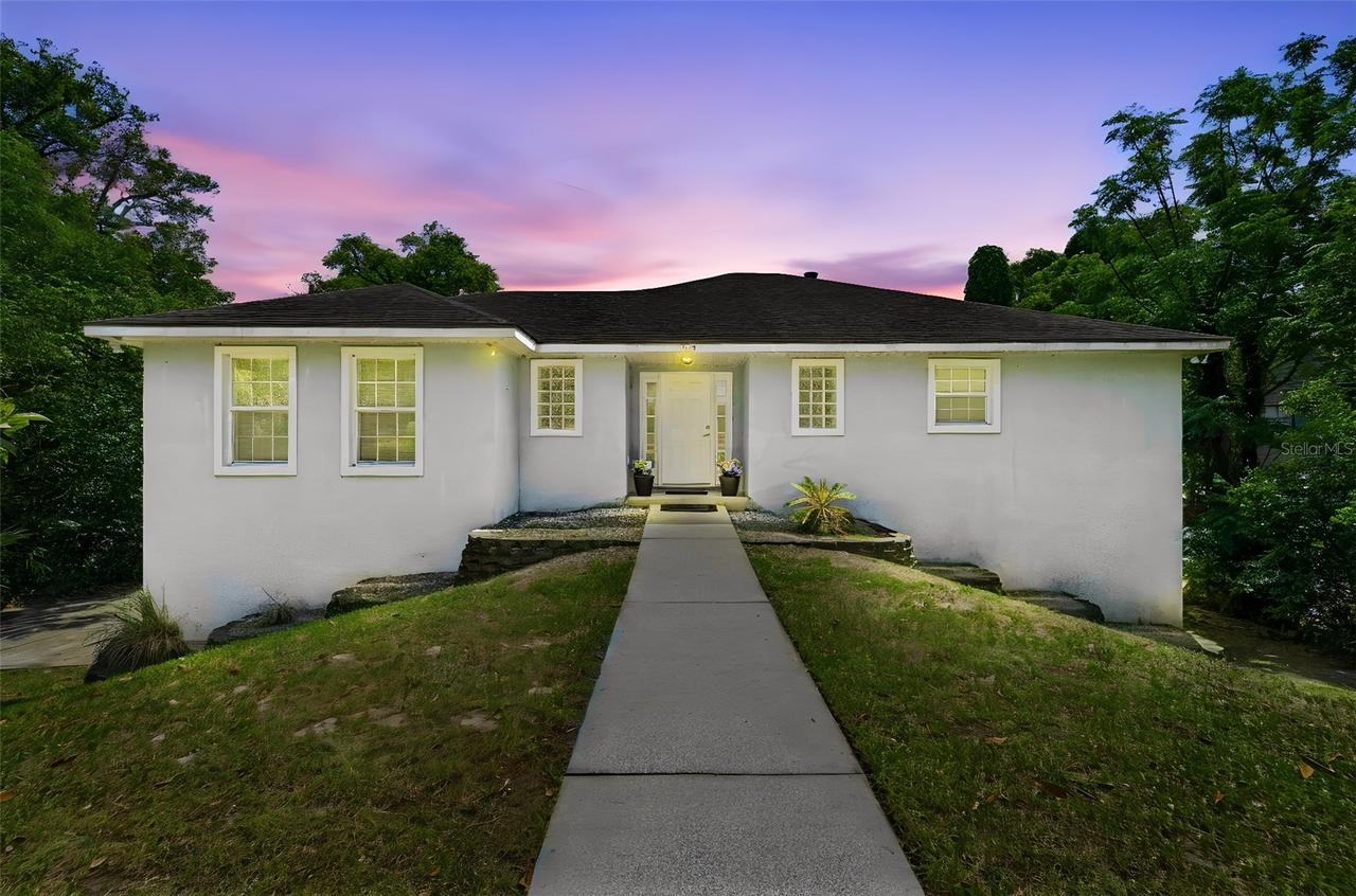 393 S Dexter Ave., Deland, FL 32720
