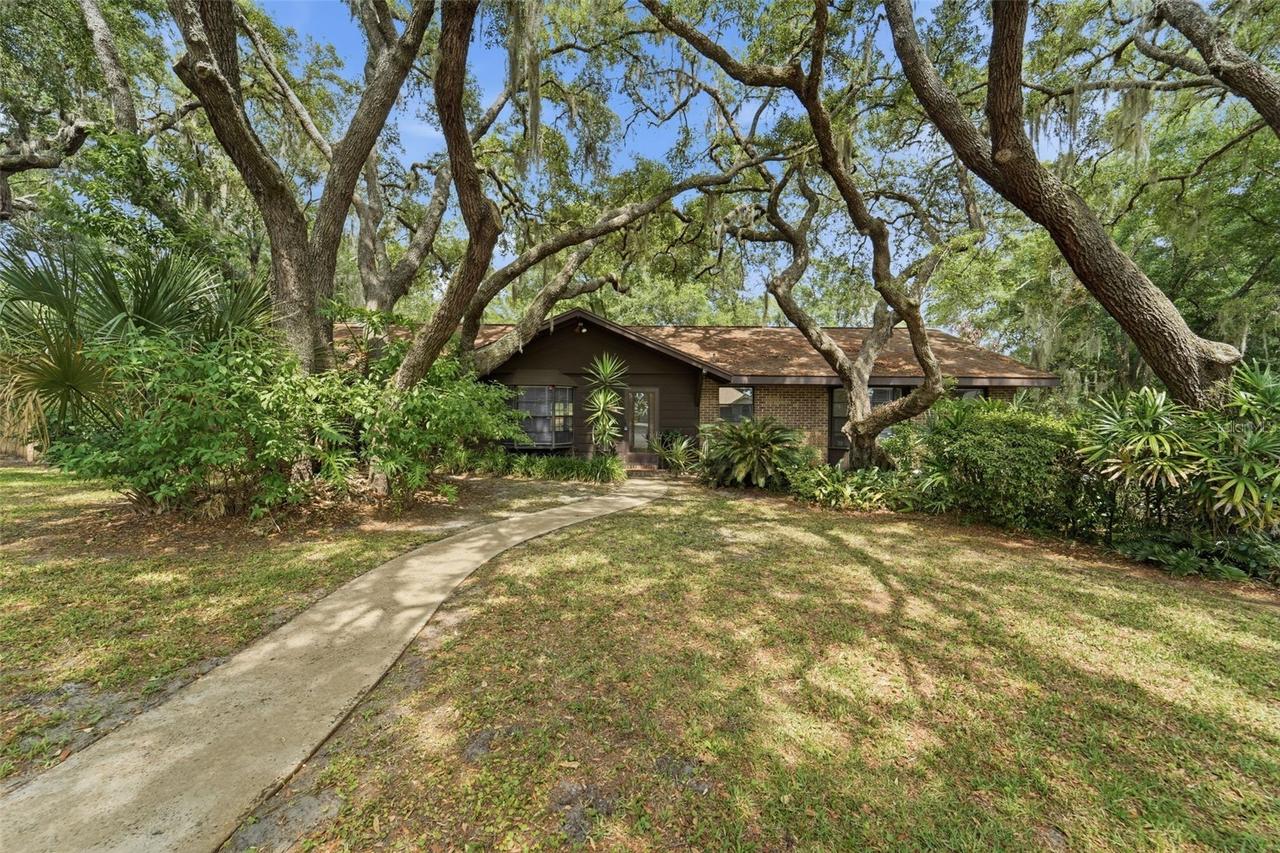 2890 Green Mountain Rd., Deland, FL 32720