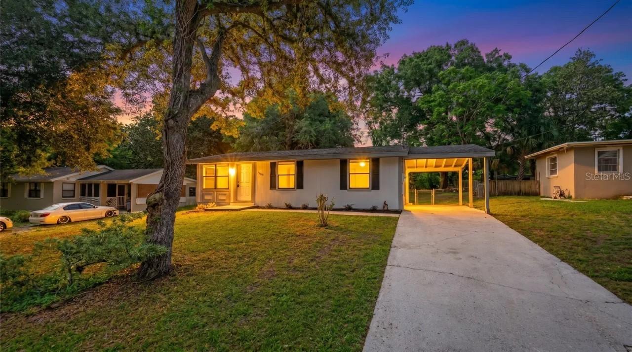 133 Colomba Rd., Debary, FL 32713