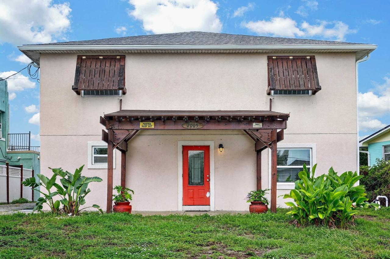2005 Schulte Ave., Daytona Beach, FL 32118