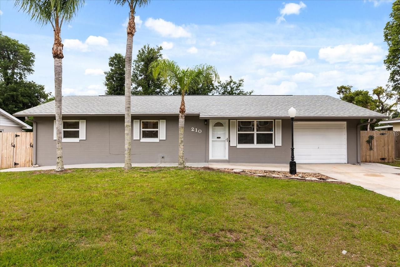 210 Kensington Ave., Deland, FL 32724