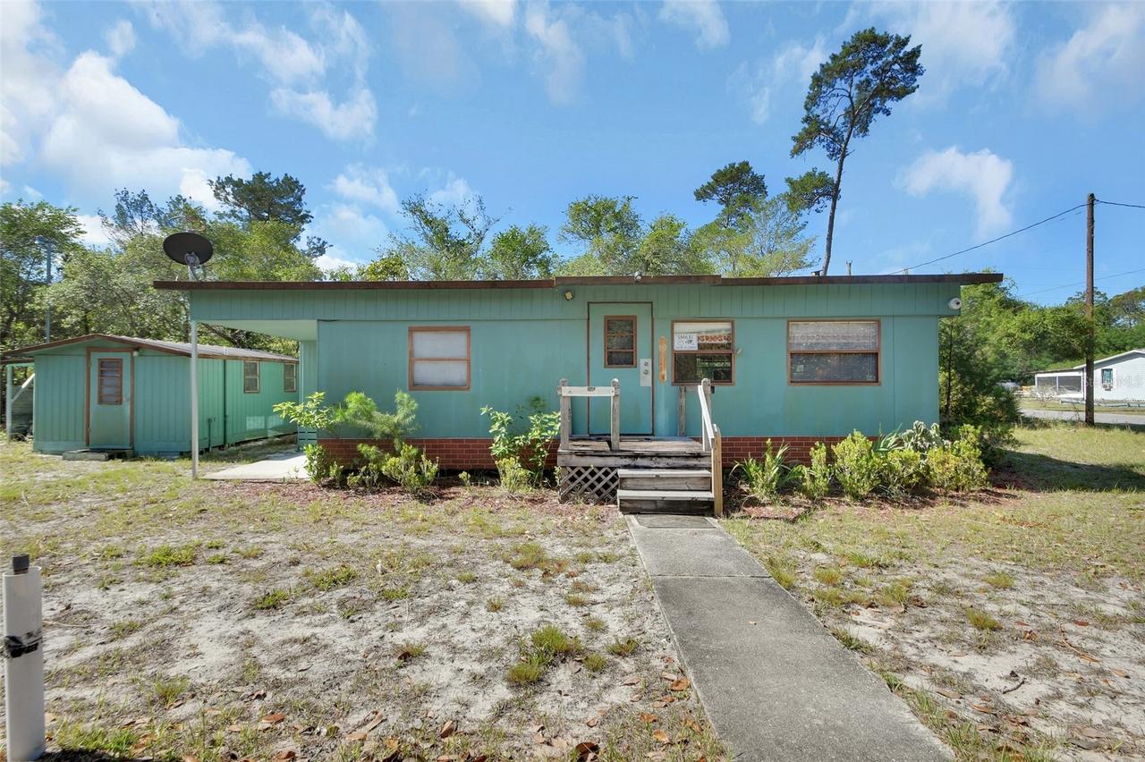 45742 Ohio St., Paisley, FL 32767