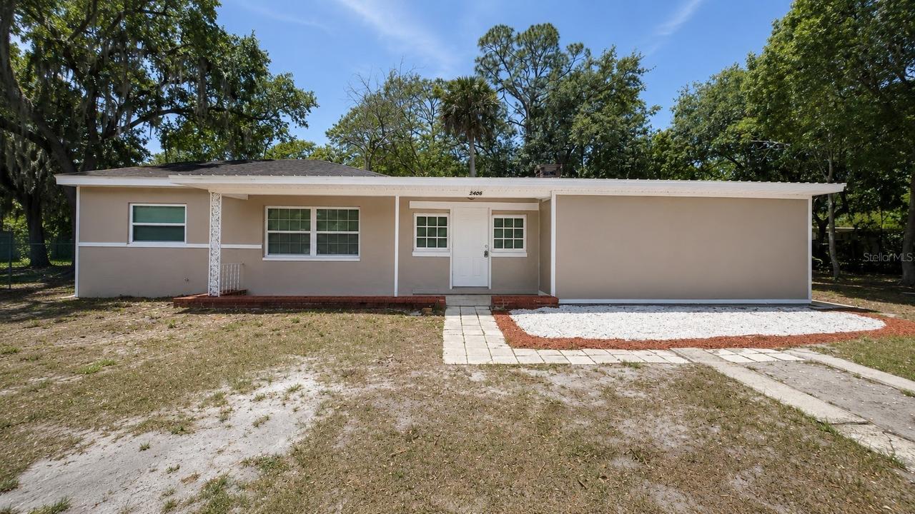 2406 Decottes Ave., Sanford, FL 32771