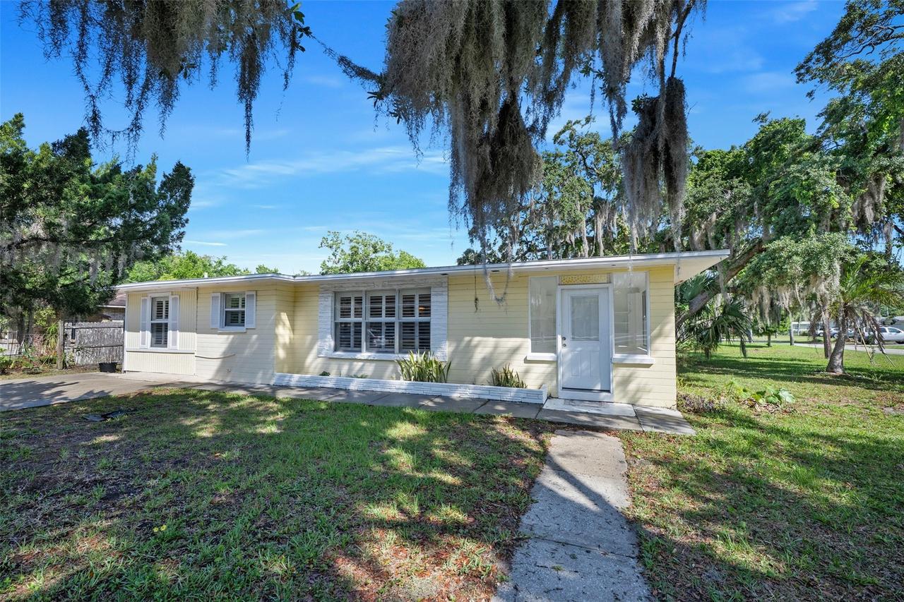 183 Hernandez Ave., Ormond Beach, FL 32174